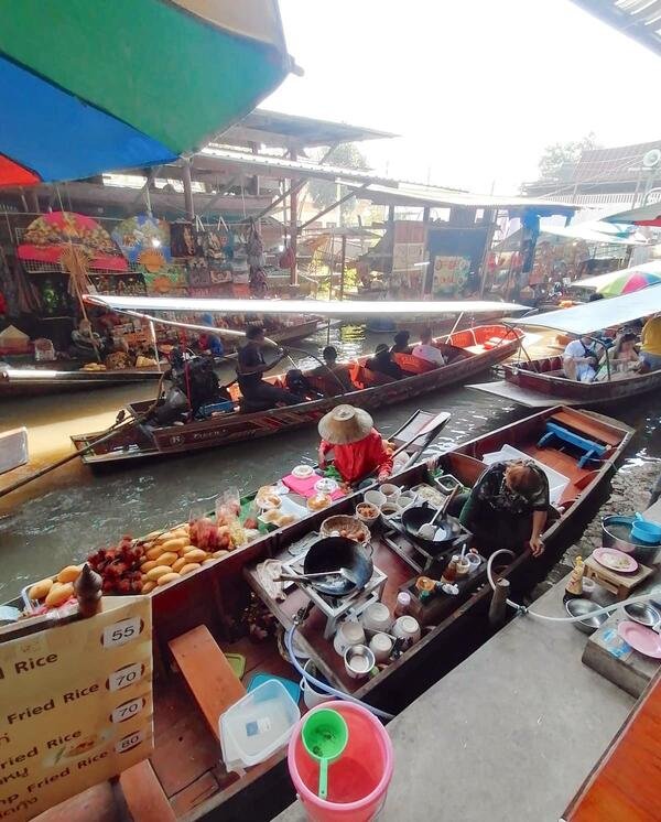 Damnoen Saduak floting market